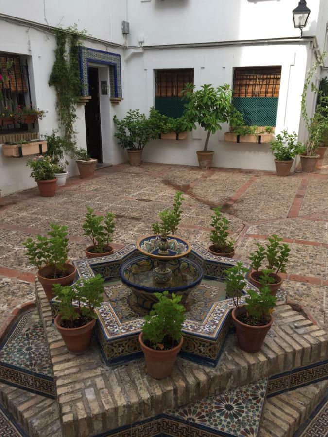 コルドバEl Patio De La Aljamaアパートメント エクステリア 写真